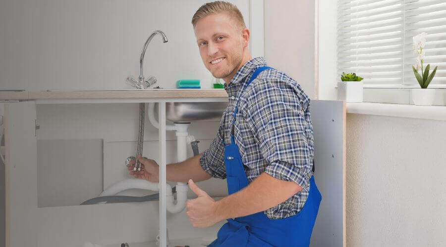 Professional sink repair in Elwood, KS
